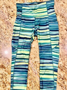 Xersion Quick-Dri Capri Leggings | Vibrant Green Blue Teal Yellow Striped Print